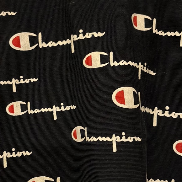 Champion Reverse Weave Crew Sweatshirt - Picture 3 of 6